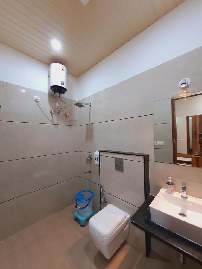 Hotel Amore Udaipur Bagian luar foto