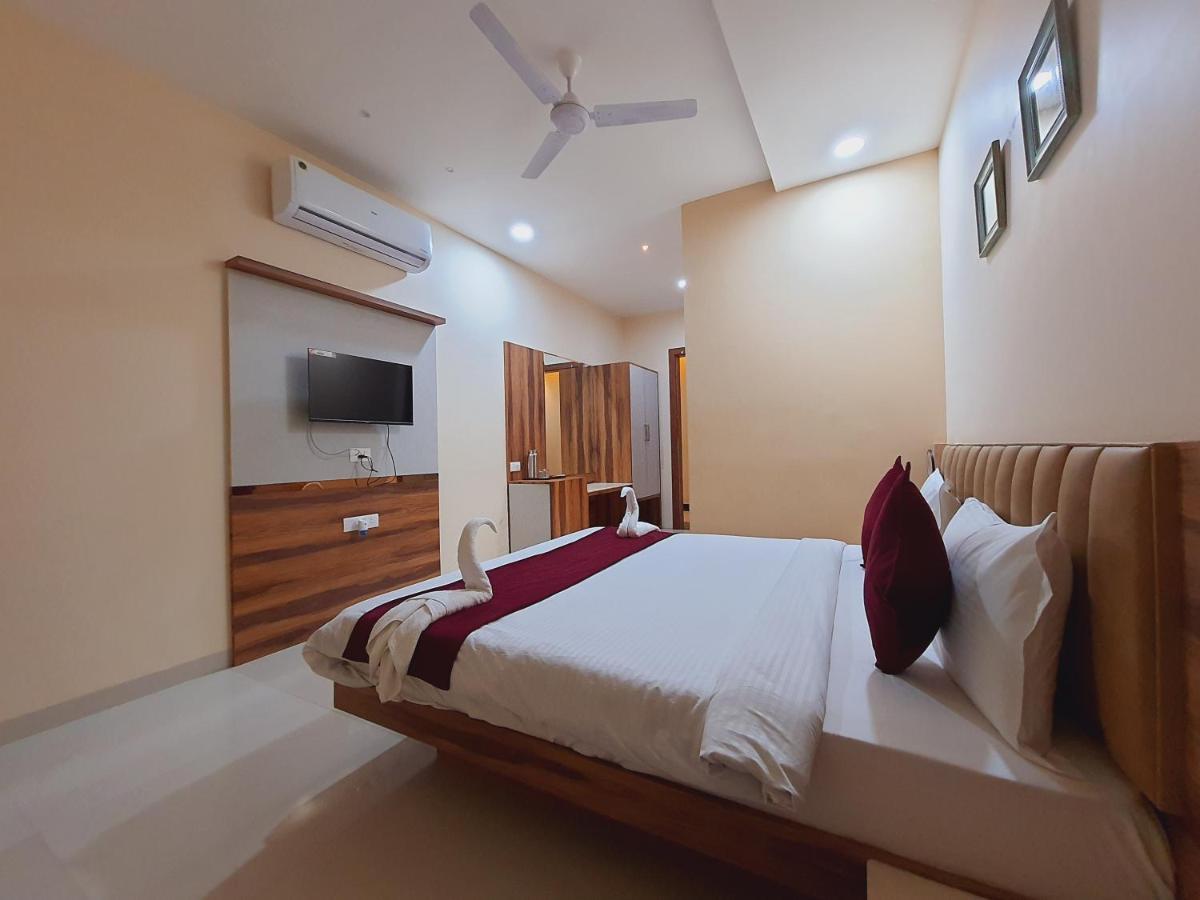 Hotel Amore Udaipur Bagian luar foto