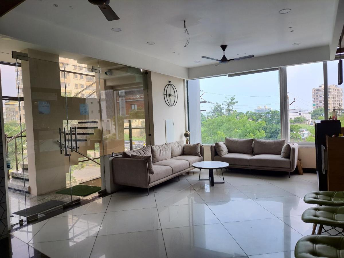 Hotel Amore Udaipur Bagian luar foto